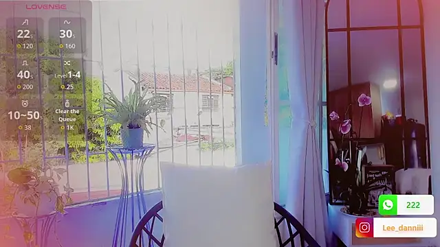 DanniLee  online show from February 17, 2026, 9:34 pm