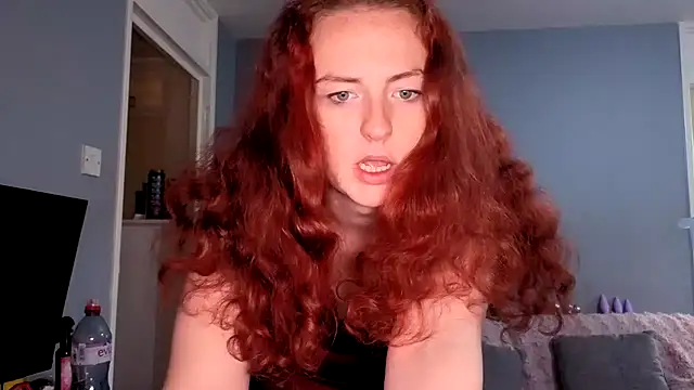 Snapshot of ENGLISHEMILY_69 chatting on October 10, 2025, 10:16 am ENGLISHEMILY 69 online show from October 10, 2025, 10:16 am