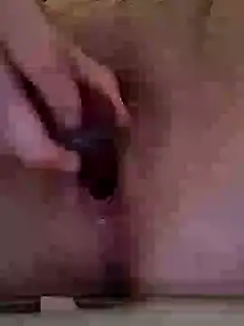 Ginger1123 online show from December 17, 2024, 1:05 pm