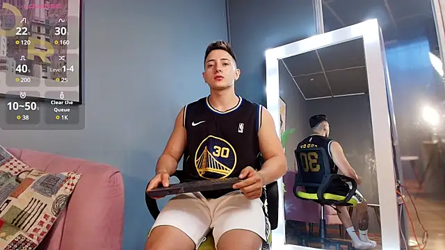 Zack Miller24 online show from February 17, 2025, 2:28 pm