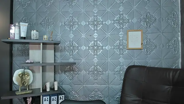 alice smith6 online show from February 11, 2025, 8:31 pm