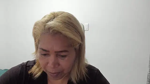 Snapshot of anubys_godes chatting on January 15, 2025, 12:25 pm anubys godes online show from January 15, 2025, 12:25 pm