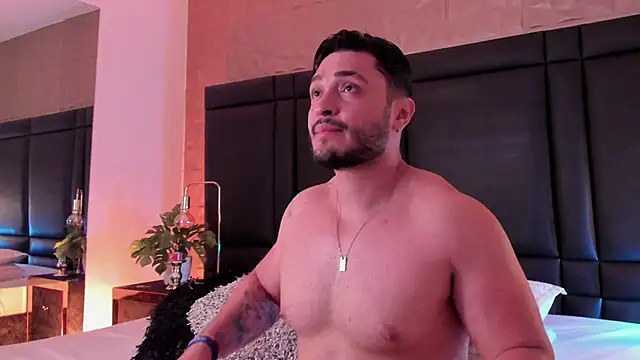 JossAckland online show from November 1, 2025, 8:14 pm