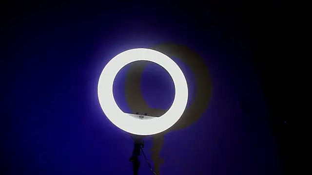 VICTORIA RASH online show from February 14, 2026, 8:53 pm