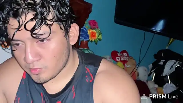 YoElMasHot online show from February 6, 2026, 5:14 am