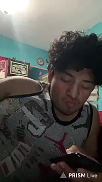 YoElMasHot online show from February 2, 2026, 2:32 am