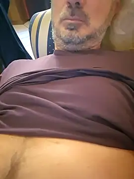 Snapshot of 1talianBeutifulCock chatting on February 26, 2026, 1:44 pm 1talianBeutifulCock online show from February 26, 2026, 1:44 pm