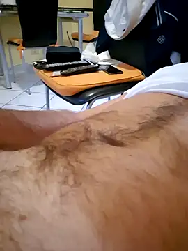 1talianBeutifulCock online show from January 4, 2025, 2:46 pm