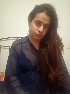 Snapshot of perla97 chatting on December 11, 2024, 11:32 pm perla97 online show from December 11, 2024, 11:32 pm