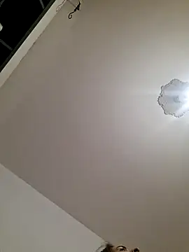 Snapshot of perla97 chatting on December 15, 2024, 10:47 pm perla97 online show from December 15, 2024, 10:47 pm