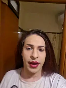 Snapshot of perla97 chatting on February 18, 2025, 8:58 pm perla97 online show from February 18, 2025, 8:58 pm