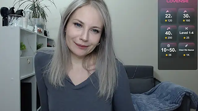 Snapshot of Sunny_bunny6 chatting on January 9, 2025, 12:09 pm Sunny bunny6 online show from January 9, 2025, 12:09 pm