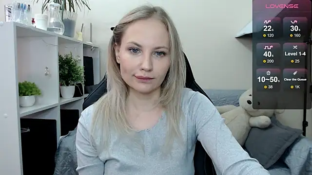 Sunny bunny6 online show from October 8, 2025, 5:31 am