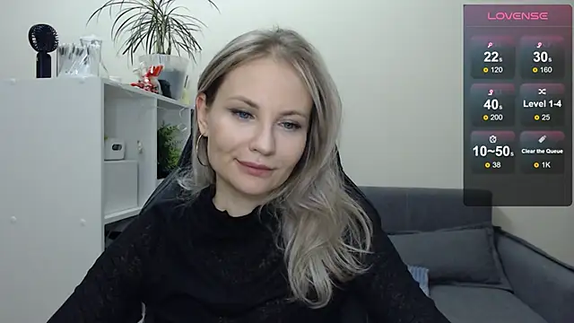 Snapshot of Sunny_bunny6 chatting on March 7, 2025, 12:48 am Sunny bunny6 online show from March 7, 2025, 12:48 am