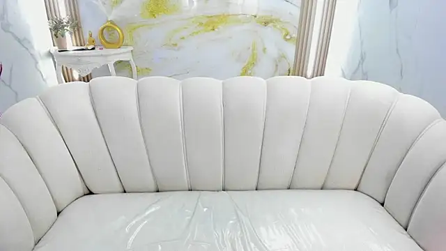 Snapshot of violet_sub chatting on September 27, 2025, 1:17 pm violet sub online show from September 27, 2025, 1:17 pm