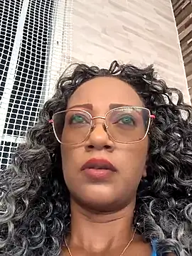 Amaliu  online show from February 18, 2025, 8:36 pm