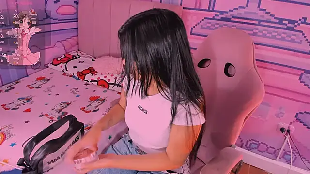 Snapshot of _18alice chatting on February 14, 2025, 1:51 pm 18alice online show from February 14, 2025, 1:51 pm