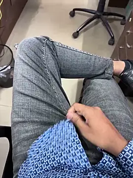 Snapshot of indboy chatting on October 31, 2025, 12:13 pm indboy online show from October 31, 2025, 12:13 pm