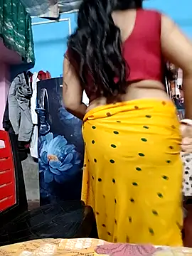 BERRY 00 online show from November 20, 2025, 6:08 pm