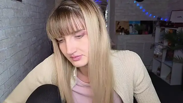 Snapshot of Nika_Kitten chatting on October 1, 2025, 4:22 pm Nika Kitten online show from October 1, 2025, 4:22 pm