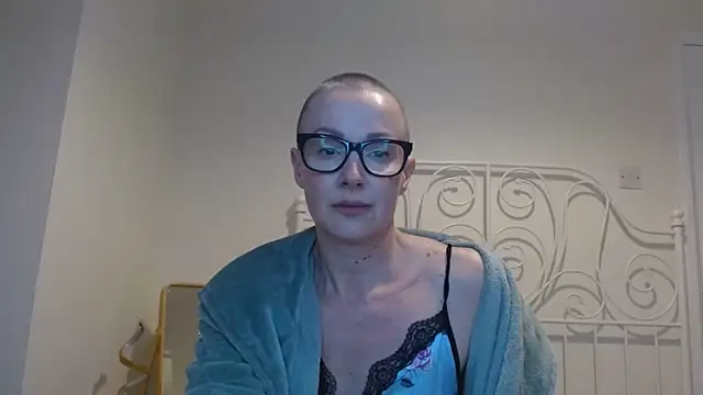 Snapshot of ELEGANT-ARIA36 chatting on March 1, 2026, 5:46 pm ELEGANT-ARIA36 online show from March 1, 2026, 5:46 pm