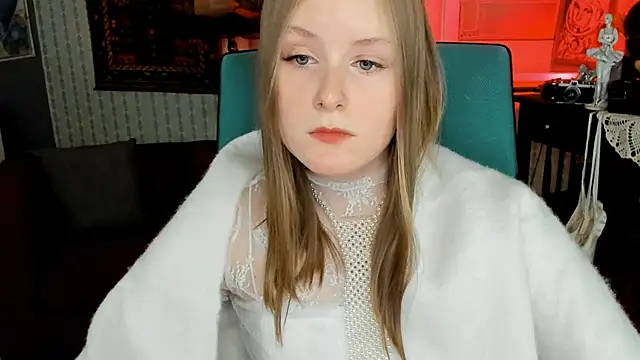 VivienLeeigh online show from February 9, 2025, 1:25 pm