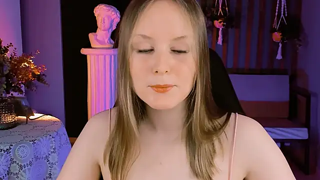 VivienLeeigh online show from January 24, 2025, 1:25 pm