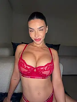 krissiswrld- online show from March 8, 2026, 6:22 pm