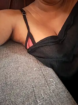 zeevaansari online show from October 2, 2025, 9:01 am