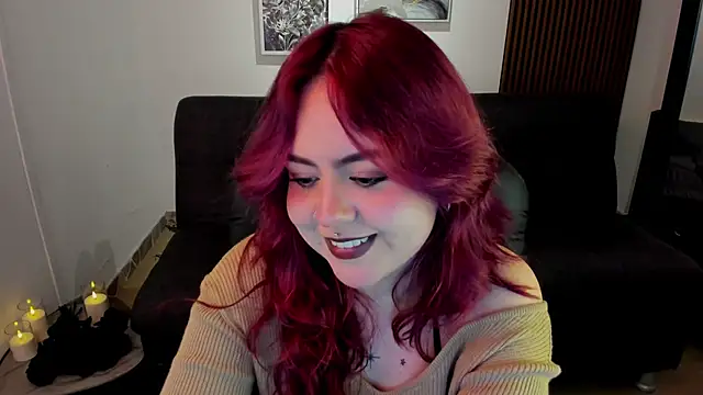 Snapshot of crimson_tati_ chatting on October 7, 2025, 3:07 am crimson tati  online show from October 7, 2025, 3:07 am