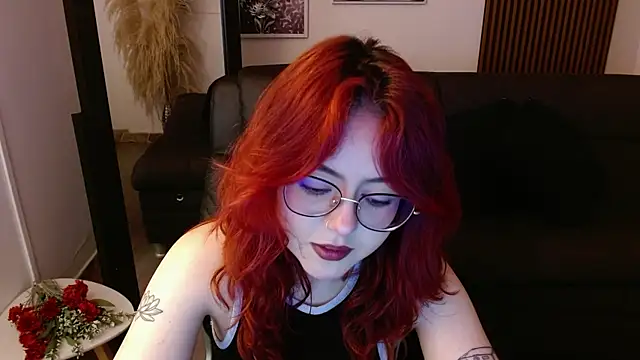 crimson tati  online show from February 21, 2025, 5:24 am