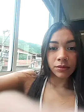 MiaOconner online show from March 21, 2025, 11:55 am