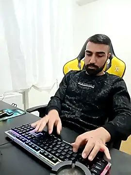 SertSikici022 online show from December 7, 2024, 9:39 pm