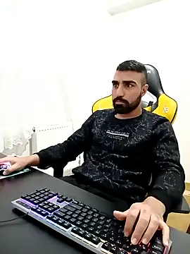 SertSikici022 online show from December 8, 2024, 3:02 pm