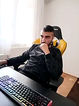 SertSikici022 online show from December 5, 2024, 11:44 am