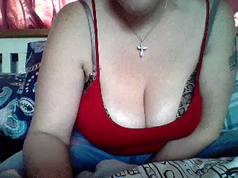 Snapshot of sexylady1983 chatting on January 14, 2025, 11:20 am sexylady1983 online show from January 14, 2025, 11:20 am