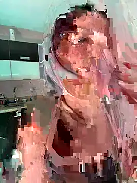 Snapshot of KellyOlsenbe chatting on October 5, 2025, 8:43 pm KellyOlsenbe online show from October 5, 2025, 8:43 pm