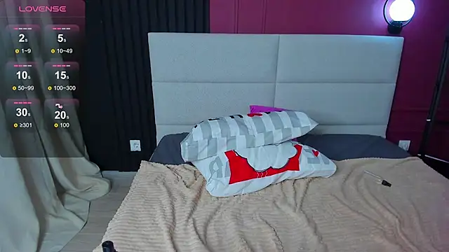 Snapshot of Amy_Beck chatting on December 10, 2024, 4:56 am Amy Beck online show from December 10, 2024, 4:56 am