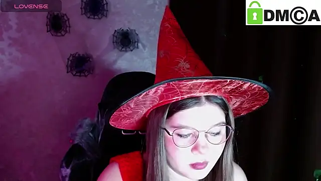 holy michela online show from October 30, 2025, 2:43 am