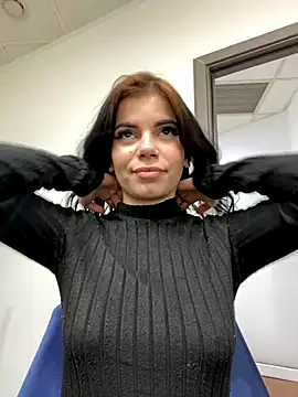 Snapshot of MiriamHazel chatting on December 5, 2024, 8:16 am MiriamHazel online show from December 5, 2024, 8:16 am