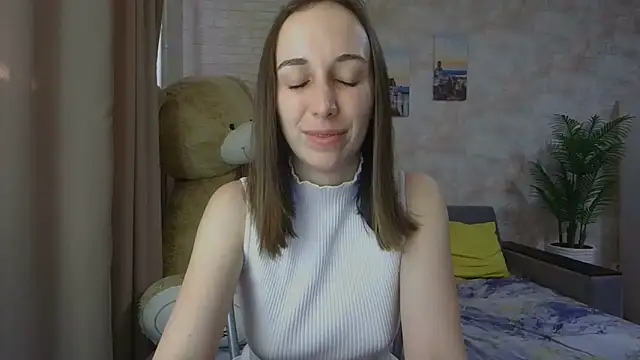 Snapshot of Anika_bloom chatting on September 25, 2025, 10:54 am Anika bloom online show from September 25, 2025, 10:54 am