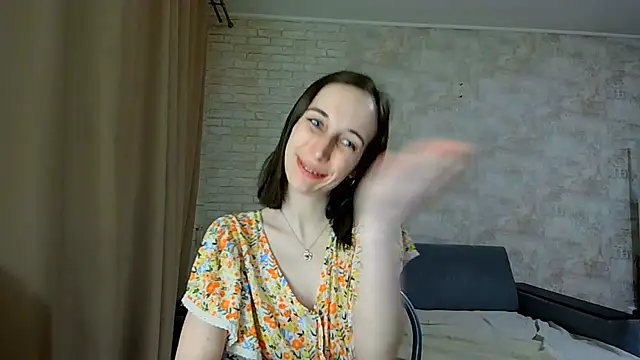 Snapshot of Anika_bloom chatting on July 19, 2026, 1:47 am Anika bloom online show from July 19, 2026, 1:47 am