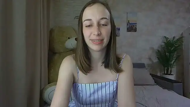 Snapshot of Anika_bloom chatting on September 21, 2025, 11:10 pm Anika bloom online show from September 21, 2025, 11:10 pm