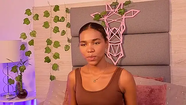 Lily Miiller online show from November 5, 2025, 8:45 pm