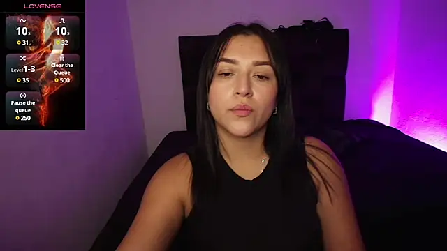 EmilySavvato online show from January 29, 2025, 12:54 am