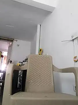 Snapshot of King_russo chatting on October 17, 2025, 6:43 pm King russo online show from October 17, 2025, 6:43 pm