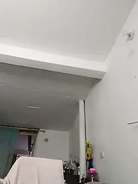 Snapshot of King_russo chatting on October 18, 2025, 7:27 pm King russo online show from October 18, 2025, 7:27 pm