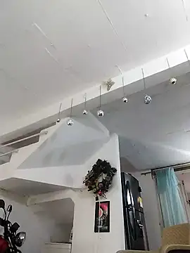 King russo online show from December 18, 2025, 6:34 pm