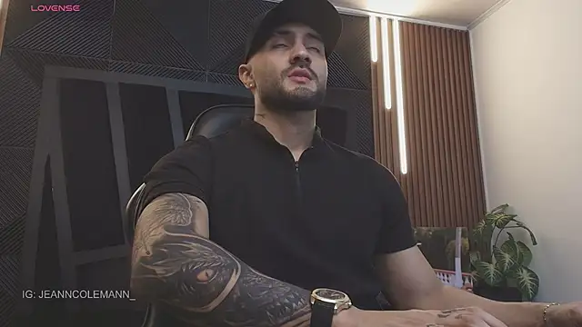 JeanColleman online show from January 10, 2026, 11:22 pm