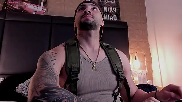 Snapshot of JeanColleman chatting on October 31, 2025, 4:09 am JeanColleman online show from October 31, 2025, 4:09 am